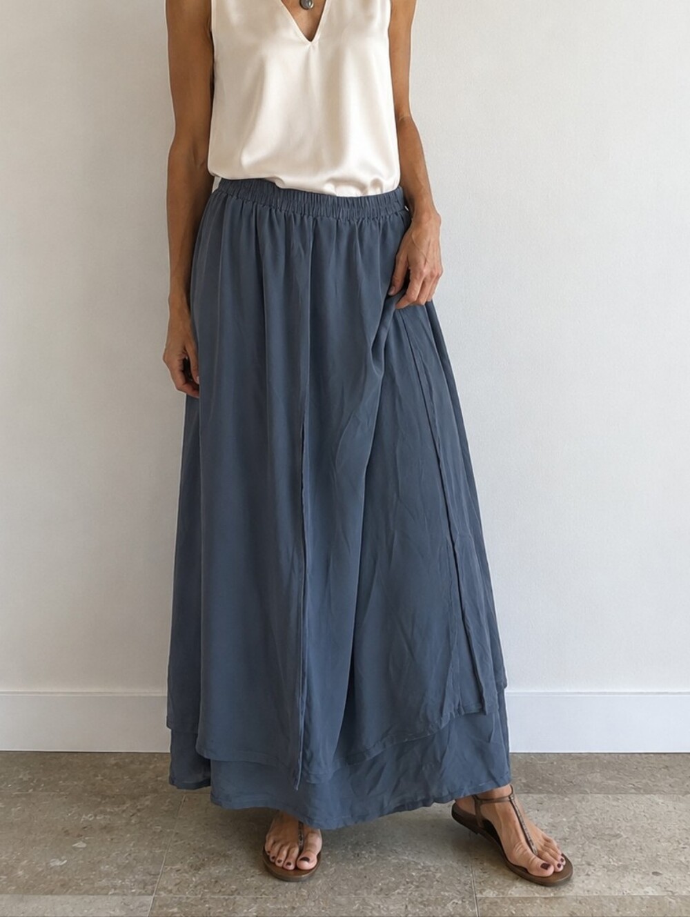 MELINDA PHILLIPS 100% Silk Blue Gray 4 Panel Maxi Skirt Women's Elastic Waist
